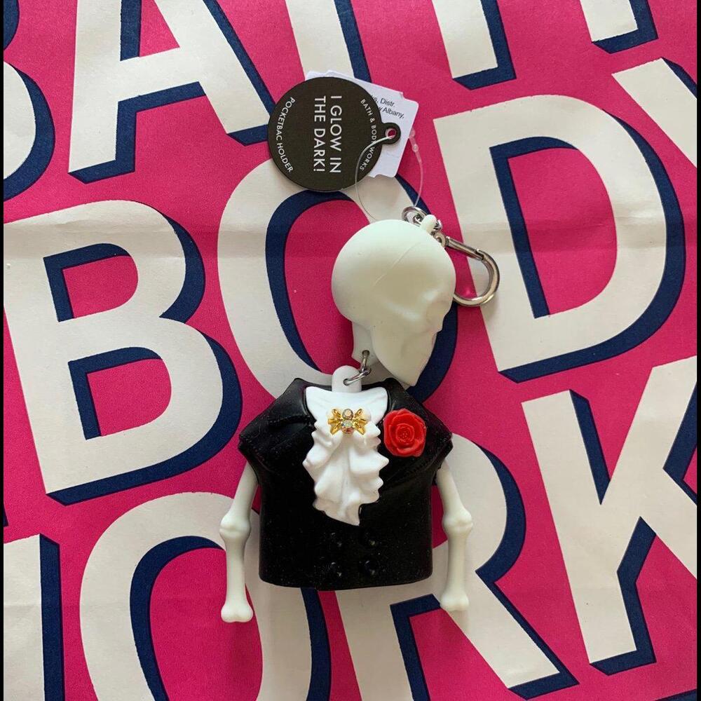 NWT Bath & Body Works Dapper Skeleton Pocketbac Holder